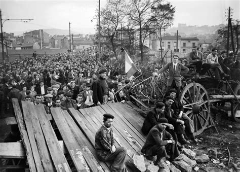 La Grève des Mineurs de 1922:  Une Explosion Sociale Face à l'Injustice et au Pouvoir Colonial